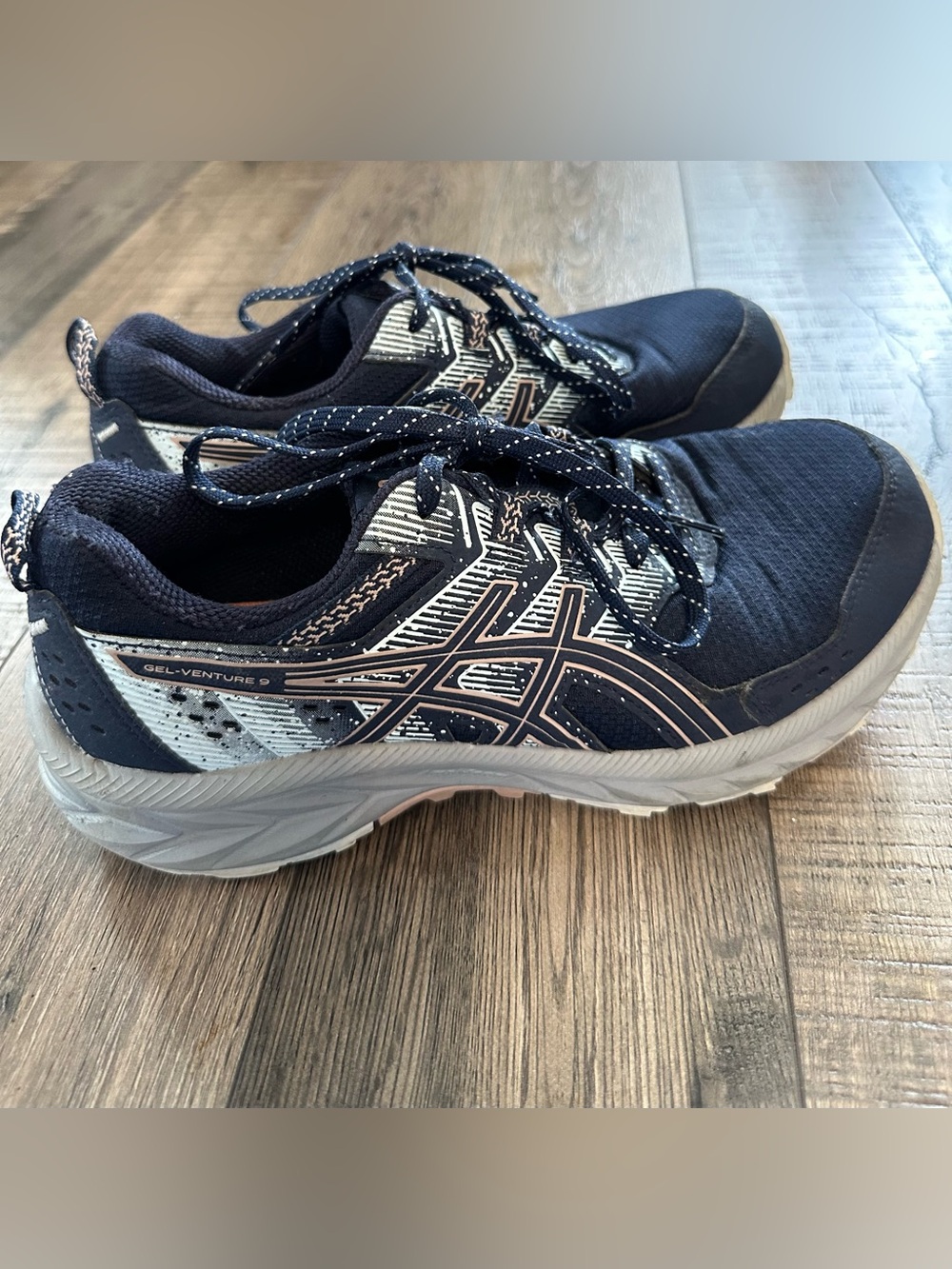 Asics Gel-Venture 9 Womens Size 7.5 Blue Gray Athletic Running Shoes Sneakers